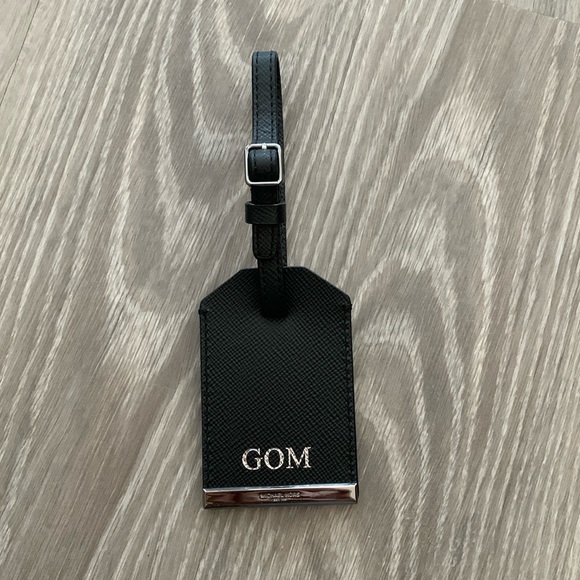 Michael Kors Other - Michael Kors Men Kamden Leather Luggage Tag